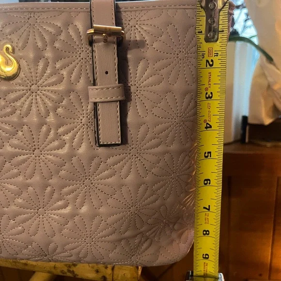 Elegant Lavender Tote Bag - Picture 5 of 6